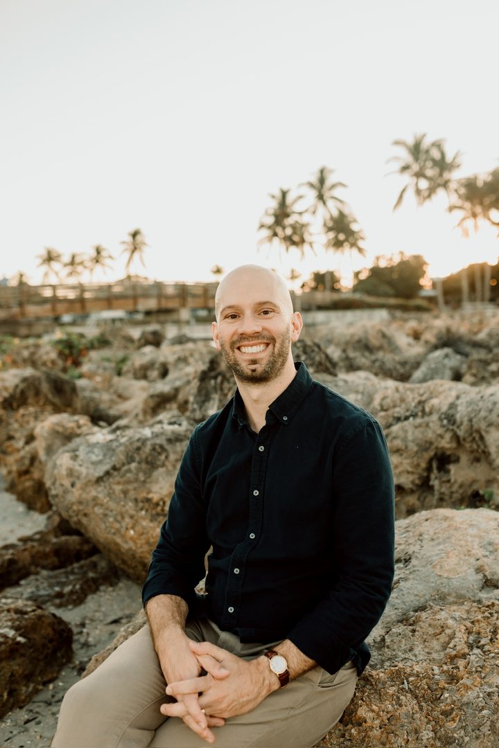 The orthopaedic surgeon who built PhysicianCodingGuide.com